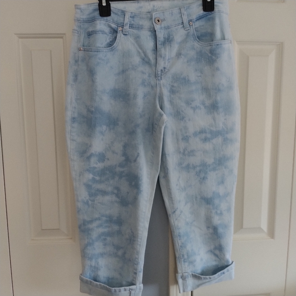 Style & Co. Light Blue Tie Dyed Cropped Cuffed Curvy Capri Jeans 8